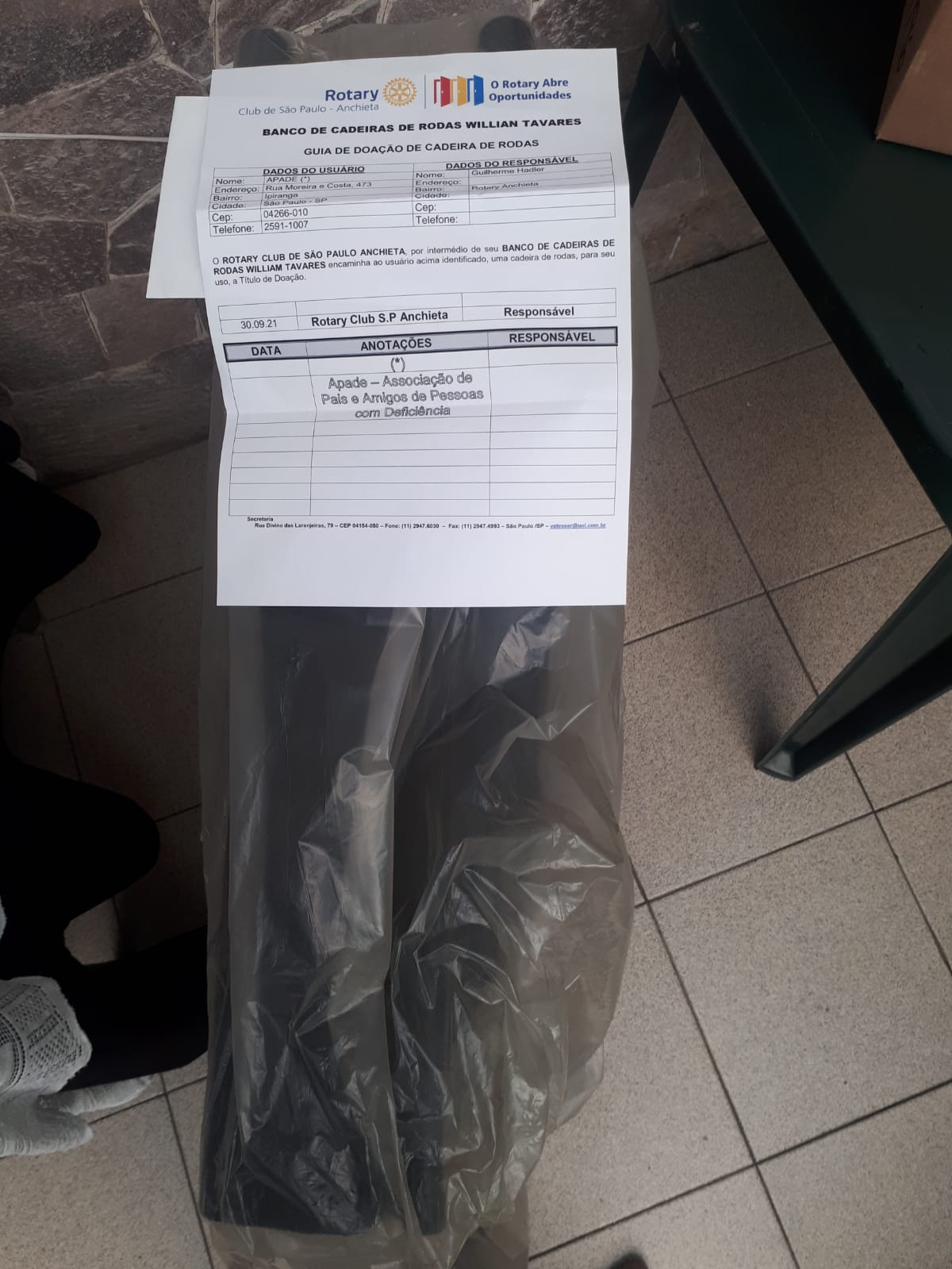 Doação de uma Cadeira de Rodas para APADE2.jpg