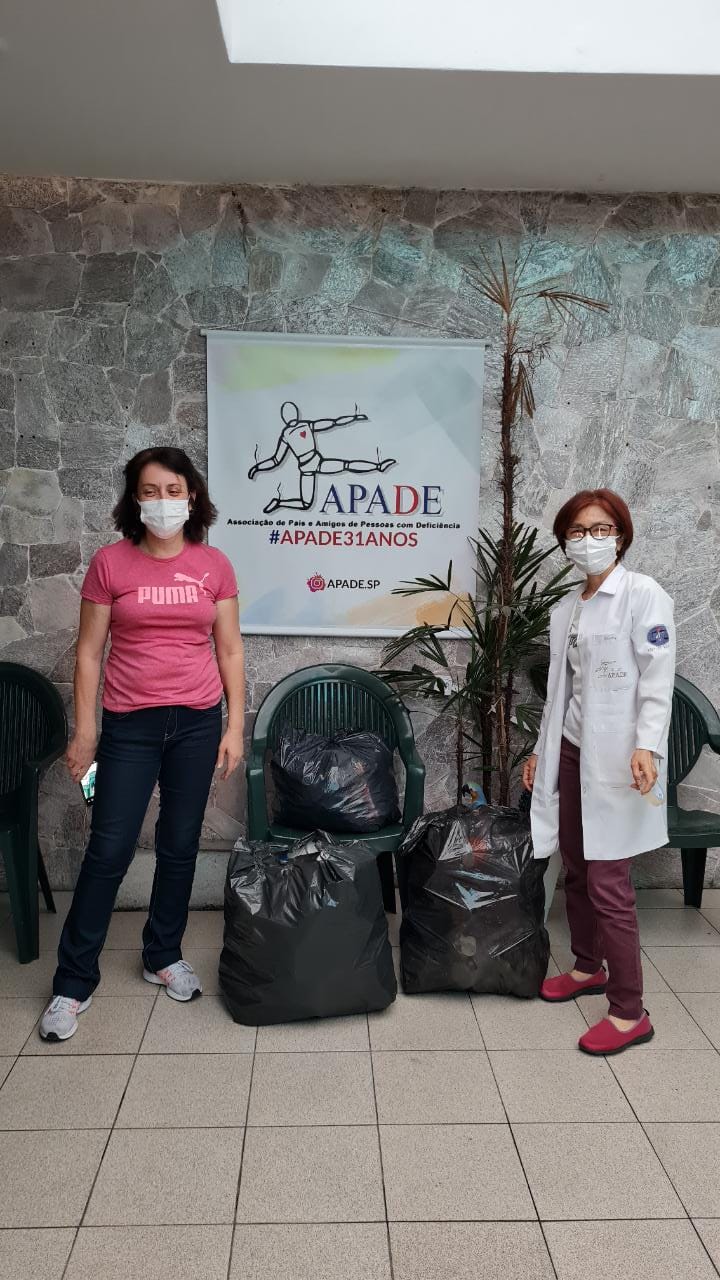 2021-08-09-retirada na APADE e ADEFAV - 9,50kls de plasticos .jpg